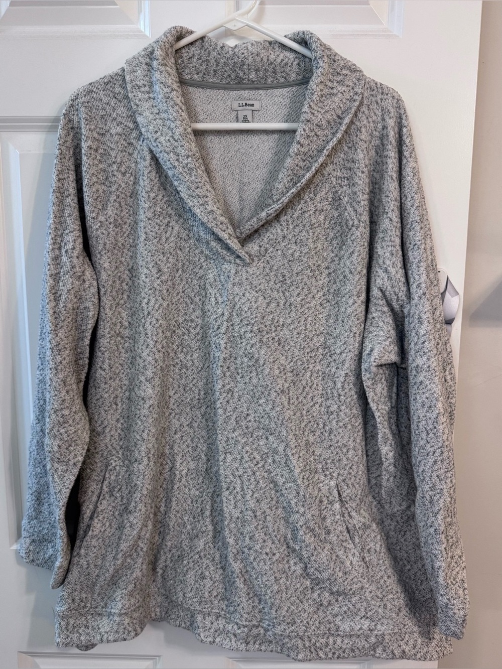 L.L.Bean Women’s Heritage Marled Fleece, Shawl Collar, Gray Cream 2X